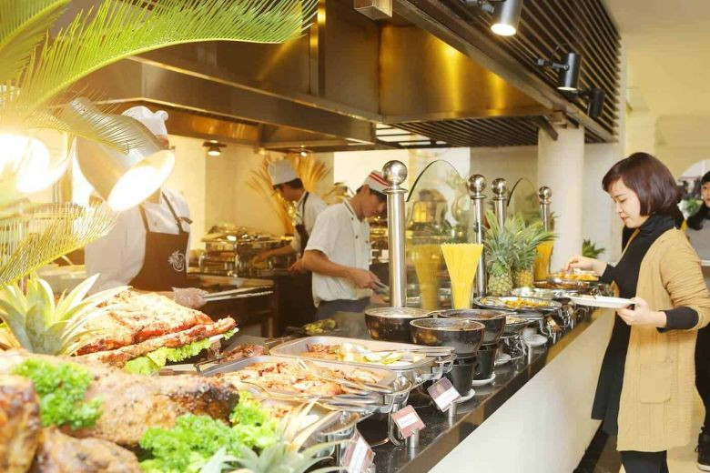 Xác định nhu cầu lưu trữ thực phẩm của nhà hàng buffet