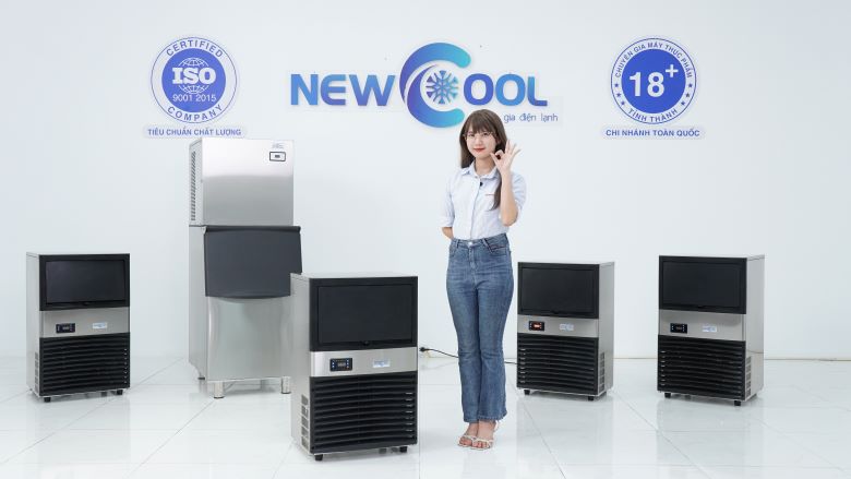 Đầu tư một chiếc máy làm đá viên