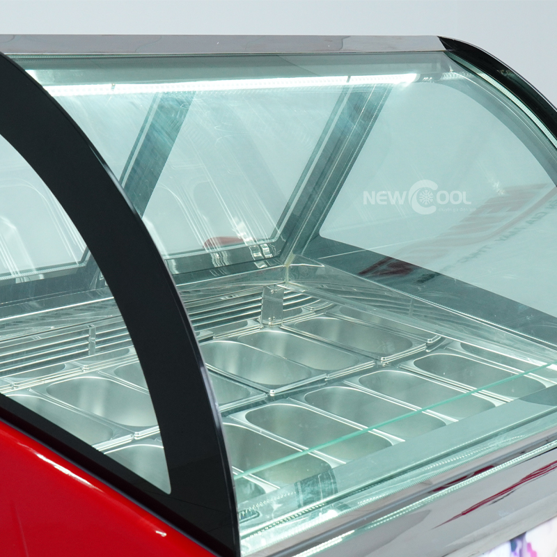 Tủ bảo quản kem 1m2 Q-A12A kính cong (màu đỏ) - 6