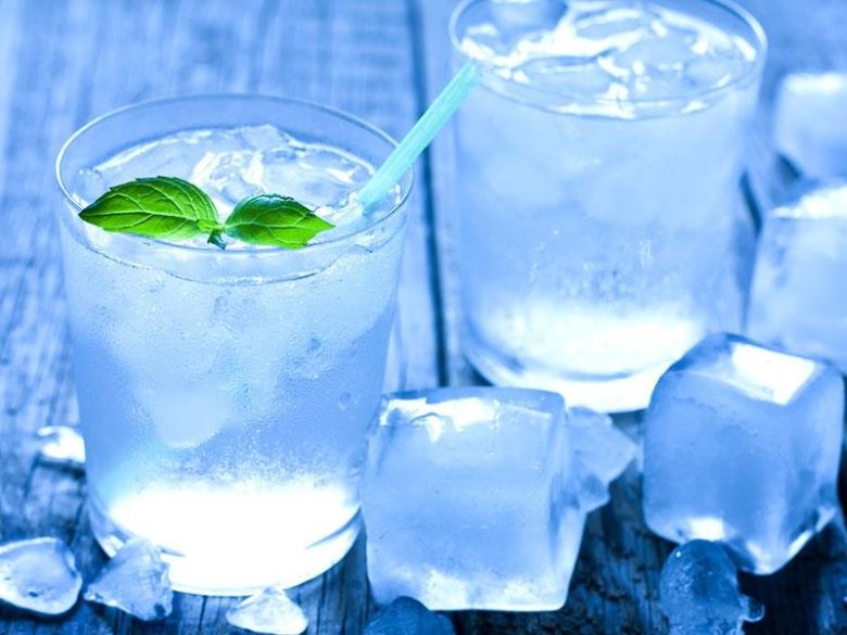 Đá viên dạng hình vuông Đá viên dạng hình vuông