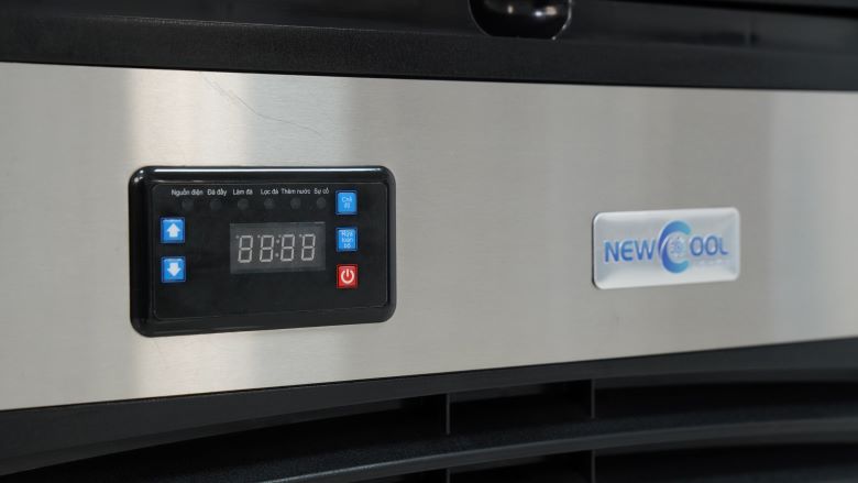 Bảng điều khiển hiển thị nhiệt độ 