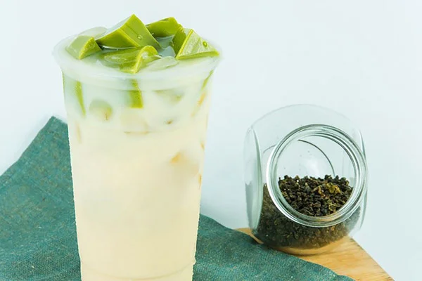 Pudding trứng mềm mịn kết hợp hoàn hảo với trà sữa trân châu