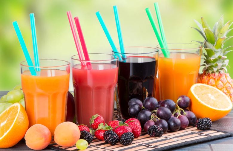 Nước ép trái cây chứa đầy chất dinh dưỡng
