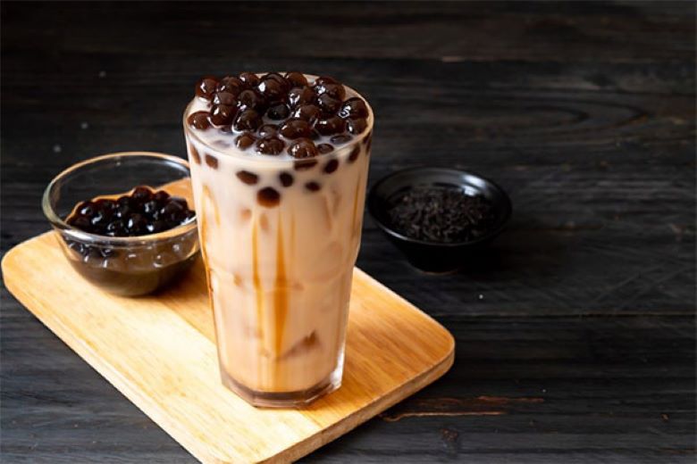 Sữa tươi trân châu đường đen với từng hạt trân châu ngon ngon dai dai