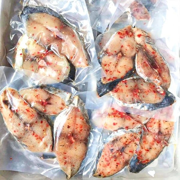 Thịt cá đông lạnh
