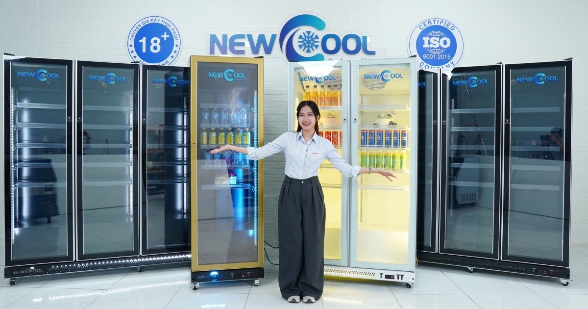 Tủ mát NEWCOOL Luxury trưng bày bia, nước ngọt sang trọng