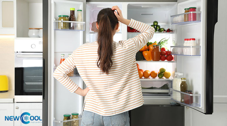 Tự sửa tủ lạnh tại nhà kêu to