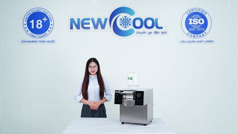 Máy làm kem tuyết bingsu XSL-2600CU được nhập khẩu và phân phối chính hãng tại hệ thống NEWCOOL trên toàn quốc