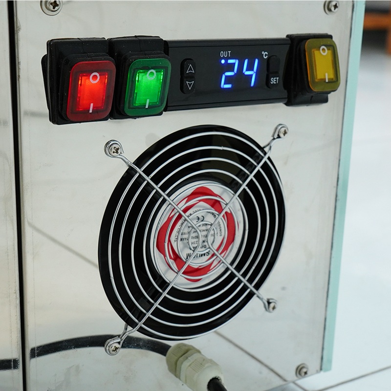 Tủ Trưng Bày Bánh Kem 3 Tầng 90cm Kính Vuông M90 (Đen/Trắng) - 7