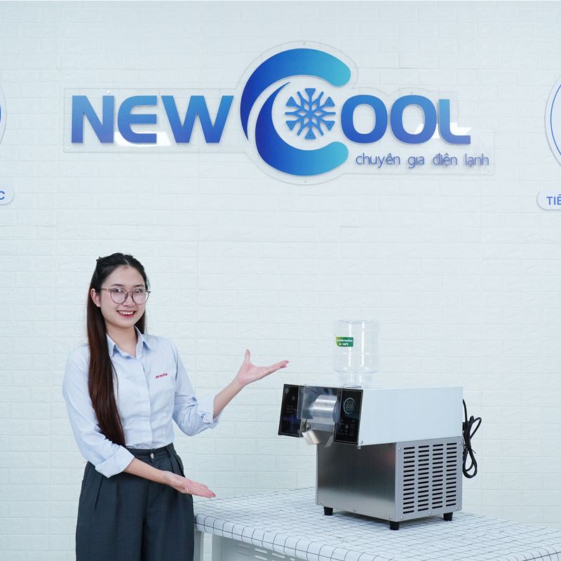Máy làm kem tuyết (bingsu) cao cấp QC-2702CF - 1