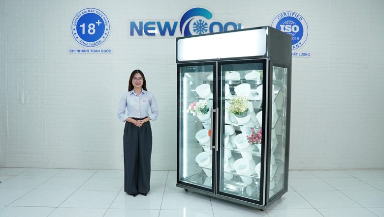 Vài lưu ý khi sử dụng tủ mát trưng bày hoa tươi 2 cánh ZXY-F012