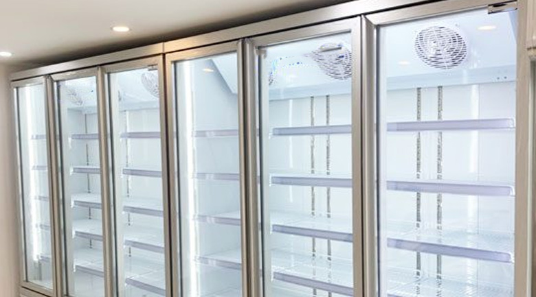 tủ mát cánh kính hãng nào tốt Vinacool