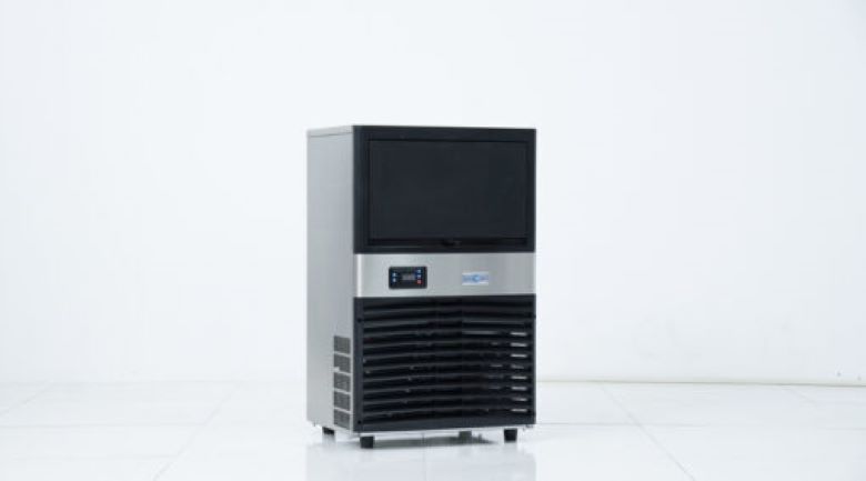 Máy làm đá viên NEWCOOL ZB-80A 30kg/24h phù hợp với quán quy mô nhỏ