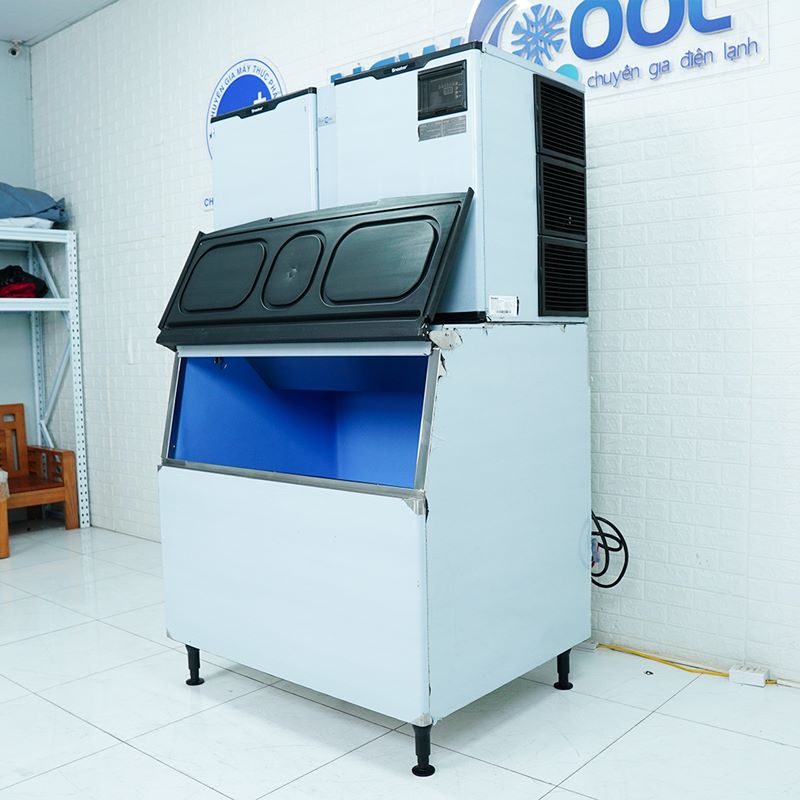 Máy làm đá viên công nghiệp 900kg SK-2000P - 1
