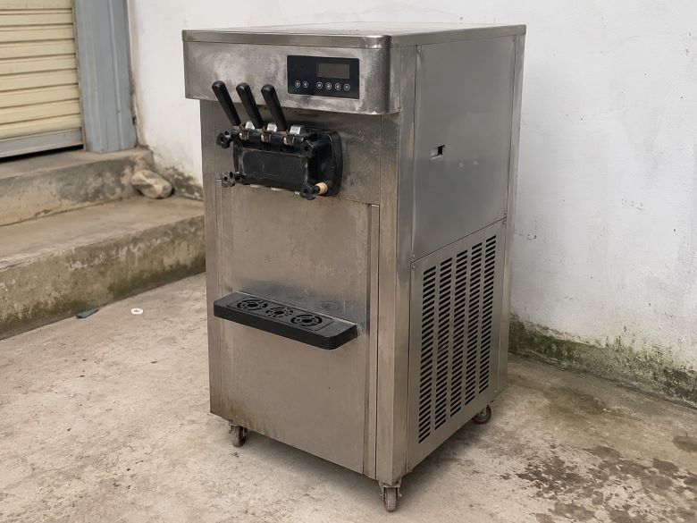 Máy xuống cấp nghiêm trọng nhưng được “mông má” lại